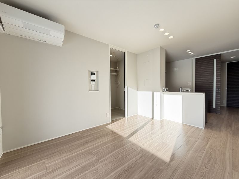 ヴィアソーレ 207号-2