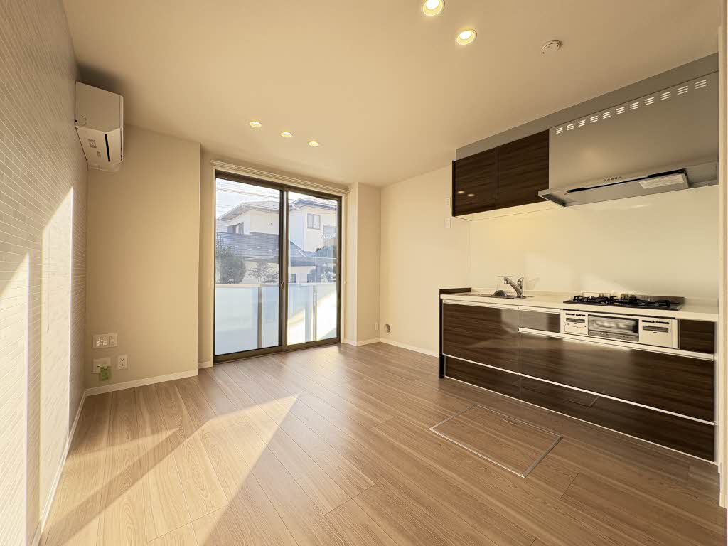 ルピナスコモド 103号-2