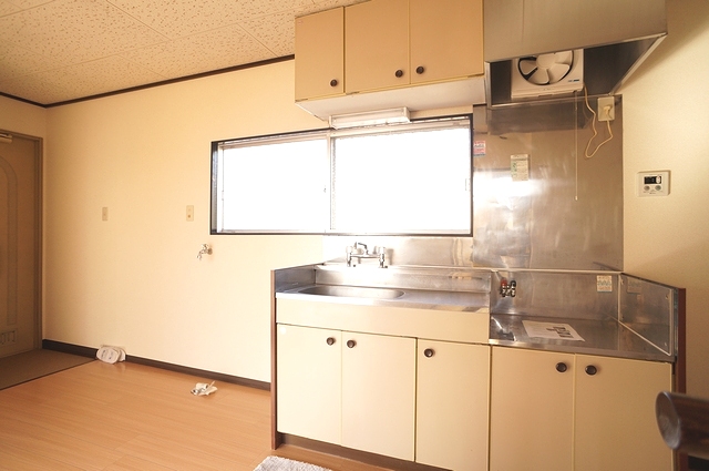 サンハイツ宮野木 201号-3