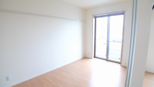 カーサ　クレール 202号-5