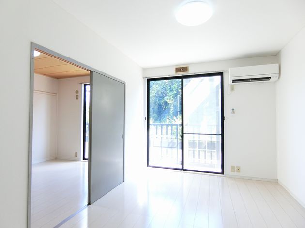 サンライフ　あやめ 102号-2