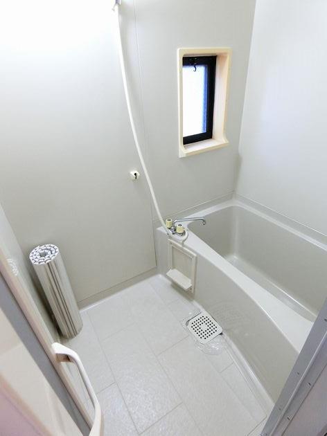 サンライフ　あやめ 102号-9