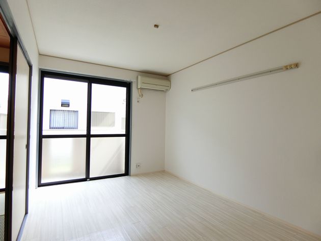 フォーリーフＦ 102号-2