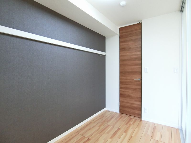 Ｃｏｕｒｔ　ＦＯＲＥＮＡ　壱番館 102号-4