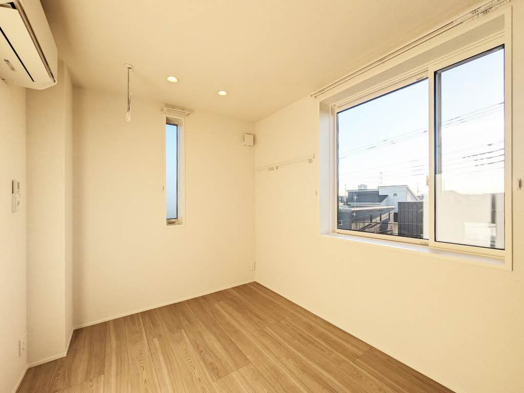 カーサ・デオーロ 303号-5