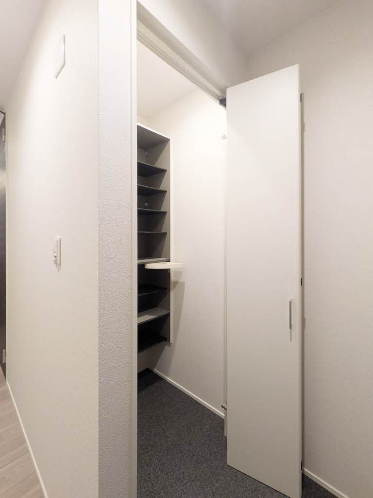 カーサ・デオーロ 303号-11