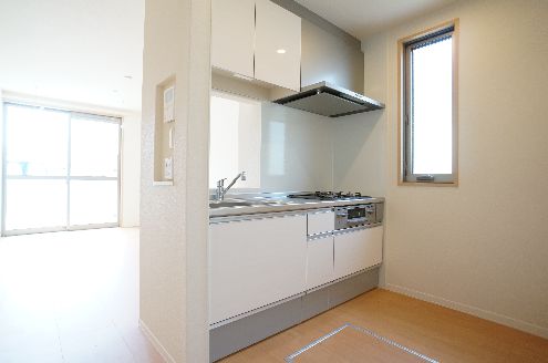 Ｓｕｎｎｙ　Ｃｏｕｒｔ 102号-4