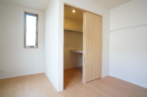 Ｓｕｎｎｙ　Ｃｏｕｒｔ 102号-7