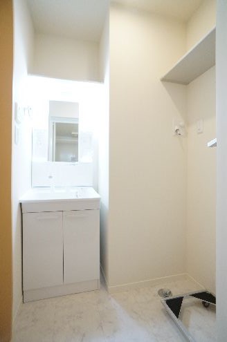 Ｓｕｎｎｙ　Ｃｏｕｒｔ 102号-8