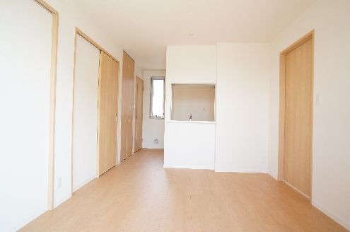 Sunny Court 201号-2