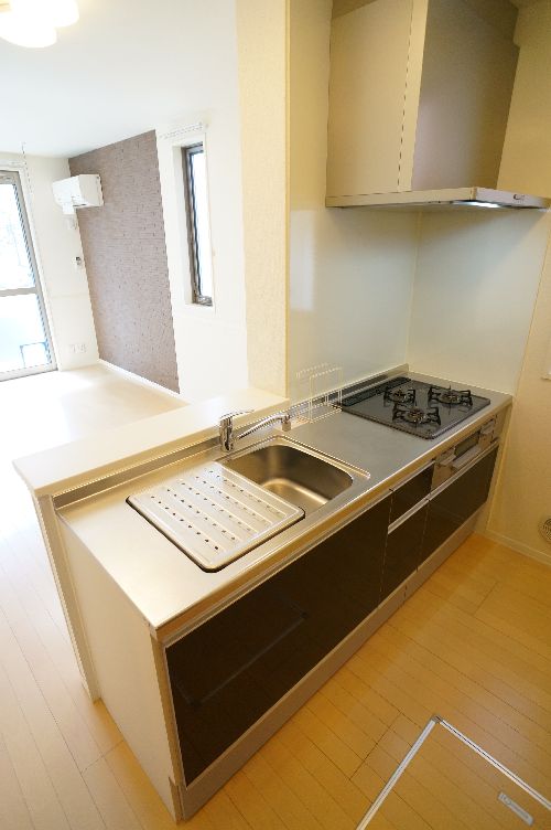 リオアルディ―アＢ 101号-4