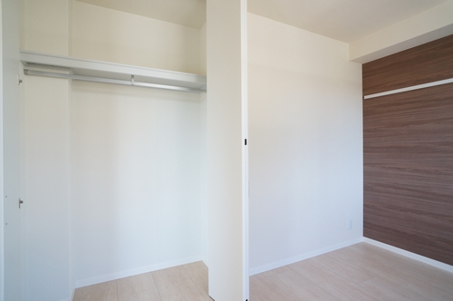 ウエスト夏見 103号-8