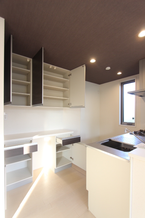 プロヌーブKANAI 201号-7