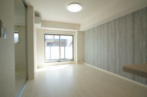 アウローラ 302号-2