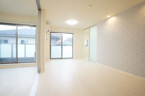 ザ・リバーハウス妙典 203号-2