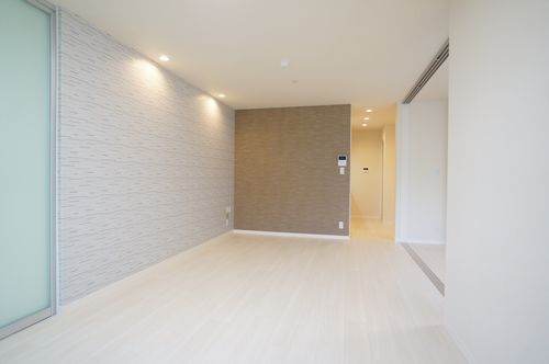 ザ・リバーハウス妙典 203号-3