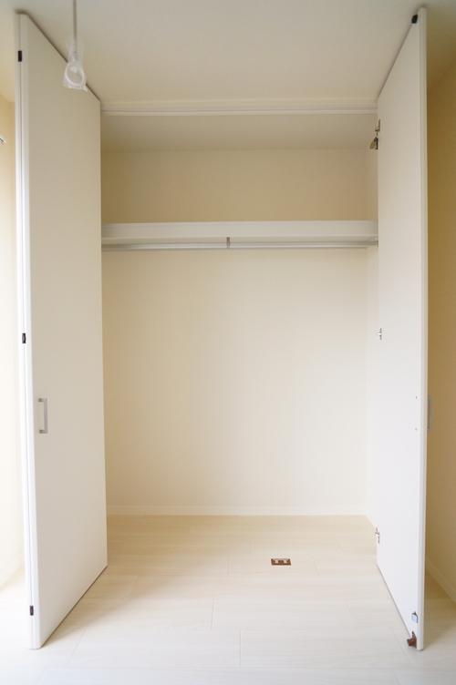 ジーエス　アドレット市川 202号-8