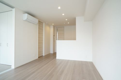 ＳＥＲＥＮＡ　ＶＩＬＬＡ　ＧＹＯＴＯＫＵ 301号-2