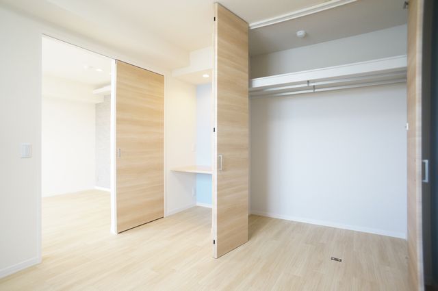 ブルー・アーパス 302号-6