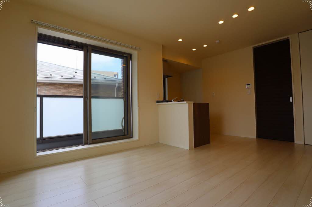 グランシャリオ原木中山 201号-3