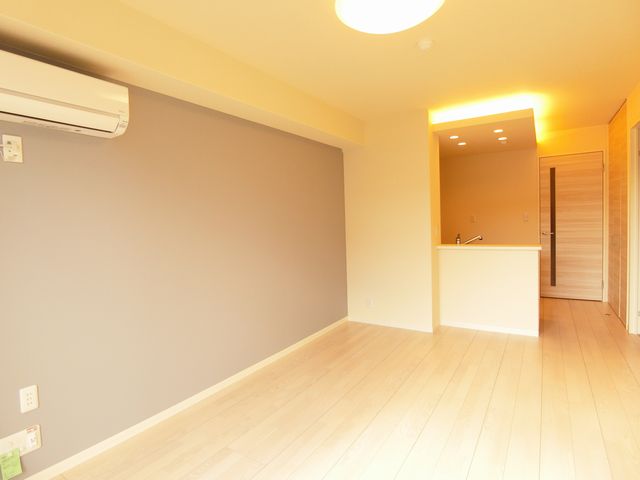 ゾンネハイツⅡ 101号-2