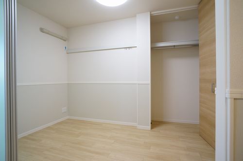 ヴァン・エ・ルミエール 305号-5