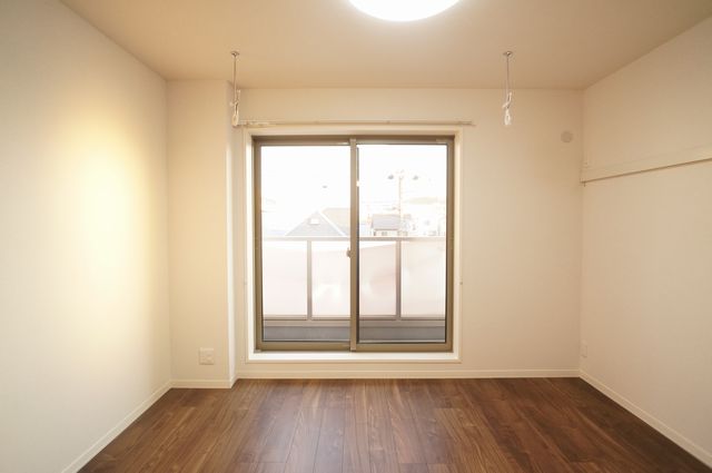 エクラージュ　ウエスト 302号-4