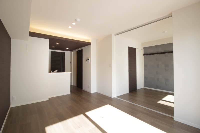 ＨＳ　八千代 303号-2