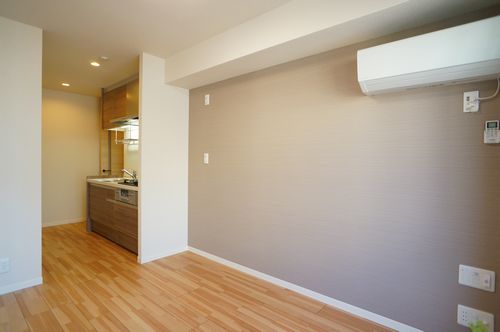 グランドソレイユ市川鬼高 303号-2