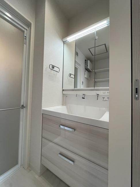 ドルフアルジョン 208号-7