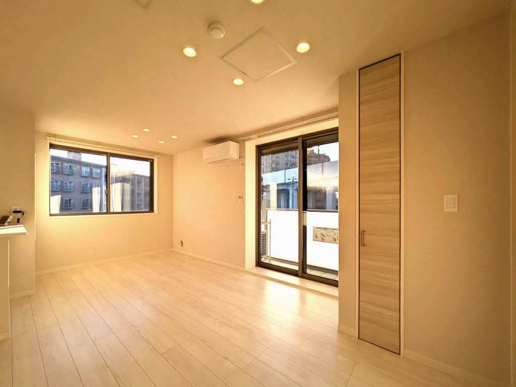 エヌレジデンス 301号-2