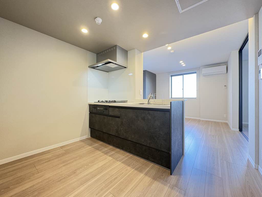 ラ・メゾンドール 401号-2