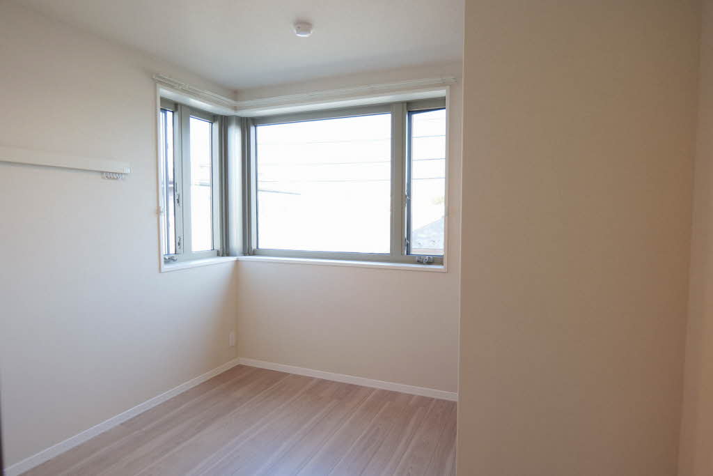 アイル　ルィーズ 302号-8