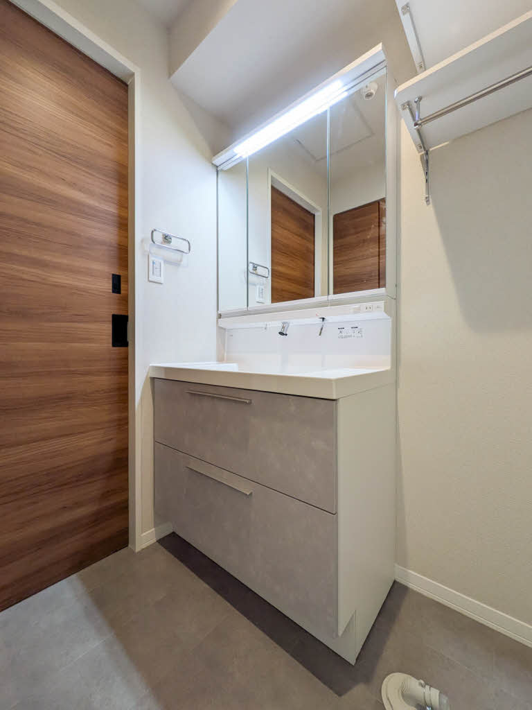 グランデアルベロ南八幡 201号-7