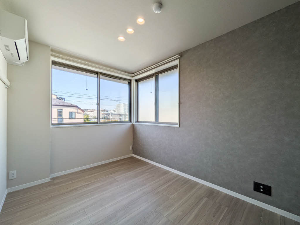 グランデアルベロ南八幡 201号-8