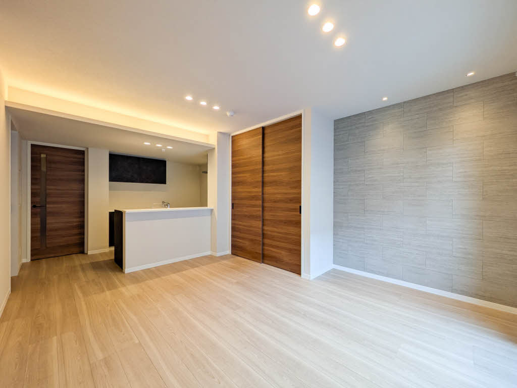 グランデアルベロ南八幡 205号-3