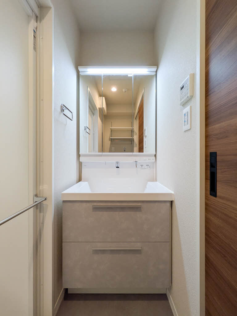 グランデアルベロ南八幡 207号-7