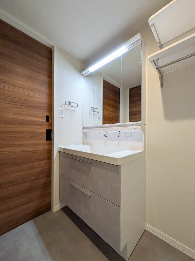 グランデアルベロ南八幡 301号-7