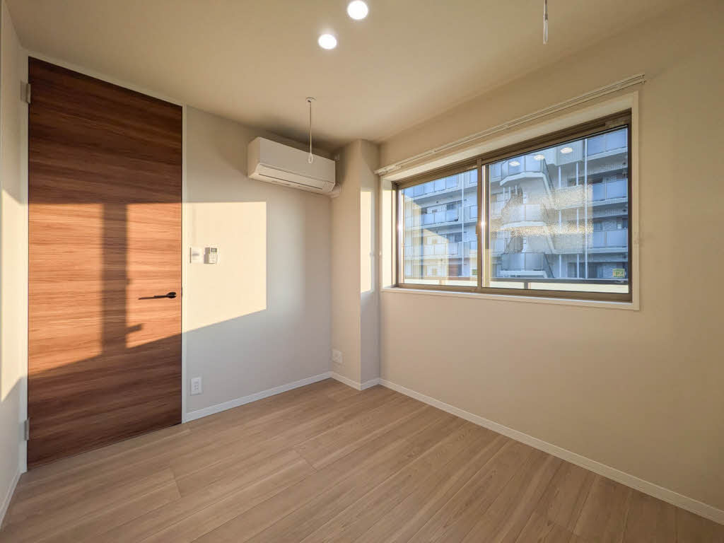 グランデアルベロ南八幡 301号-10