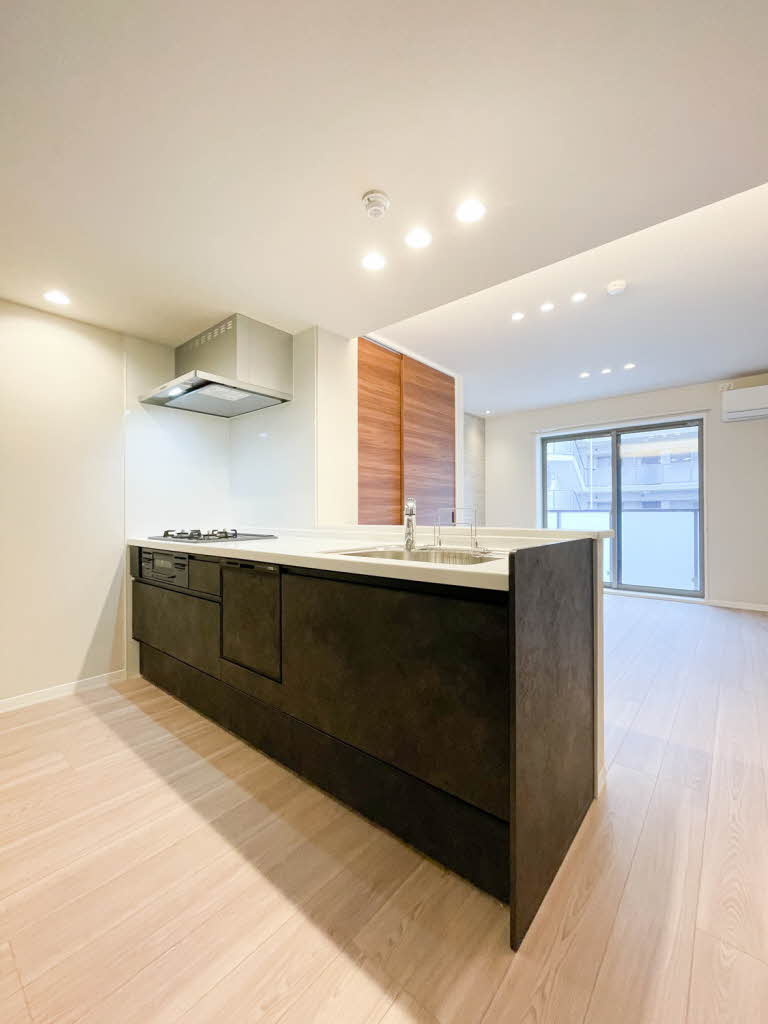 グランデアルベロ南八幡 305号-4