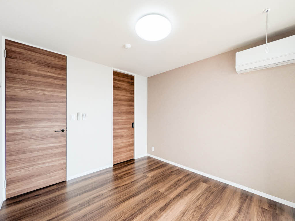 ＦＩＲＳＴ　ＳＣＥＮＥ　５番館 301号-8