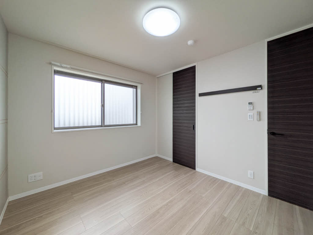 FIRST SCENE 5番館 302号-10