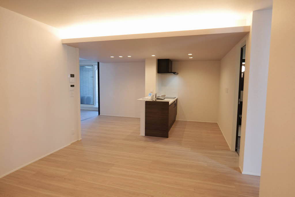 ル コルヌイエ 205号-2