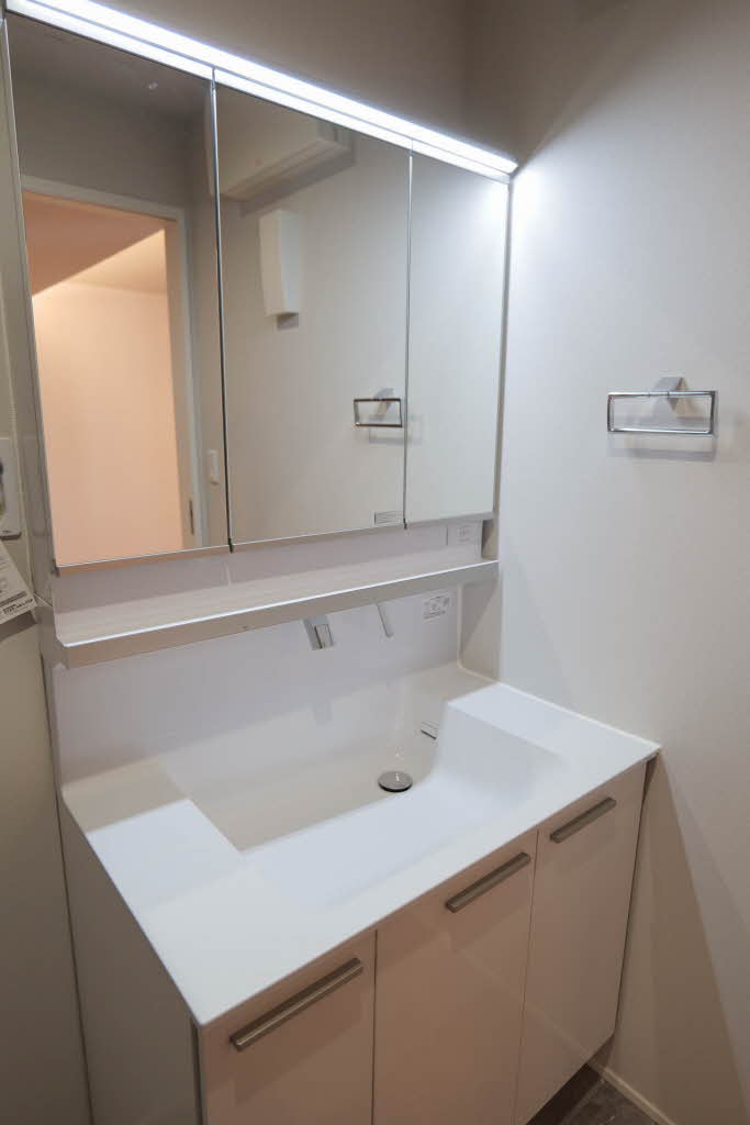 ル コルヌイエ 205号-7