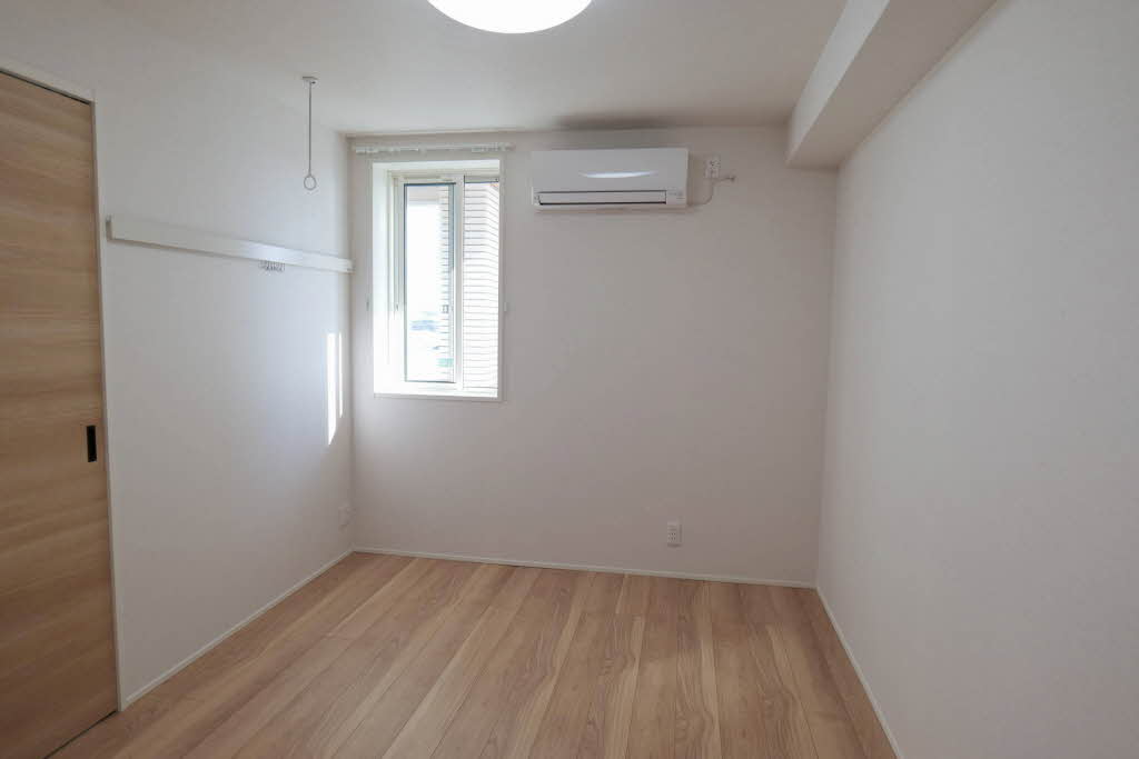 ル コルヌイエ 402号-9