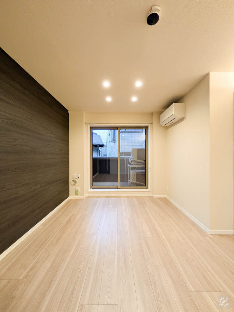 デルフィ陸番館 205号-3