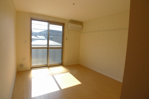 グランドソレイユ 203号-2