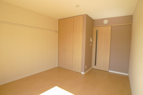 グランドソレイユ 203号-3