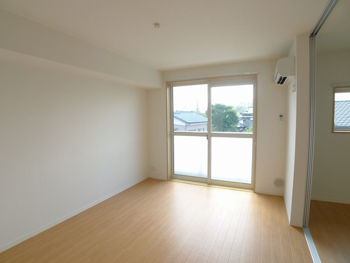 グランバリエⅢ 305号-2