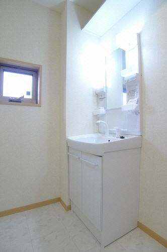 サニーフラットⅢ 102号-8